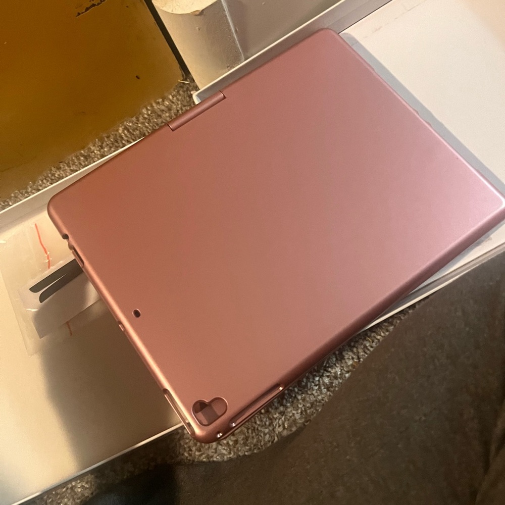 Wireless keyboard